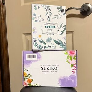 Two Suziko Flower Press Kit Set